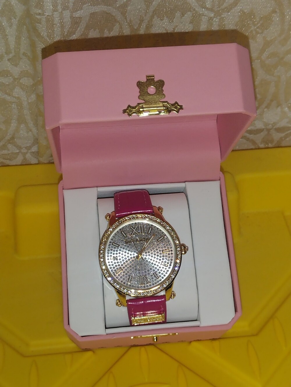 JUICY COUTURE WATCH RHINESTONES JUICY COUTURE HOT PINK WATCH NEW.. - Picture 4 of 8